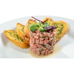 Tartar de ton cu pâine prăjită